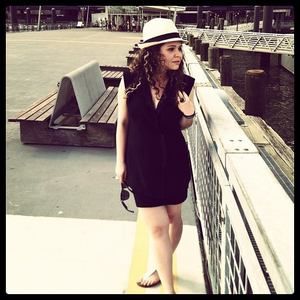 Meet your Posher, Julia